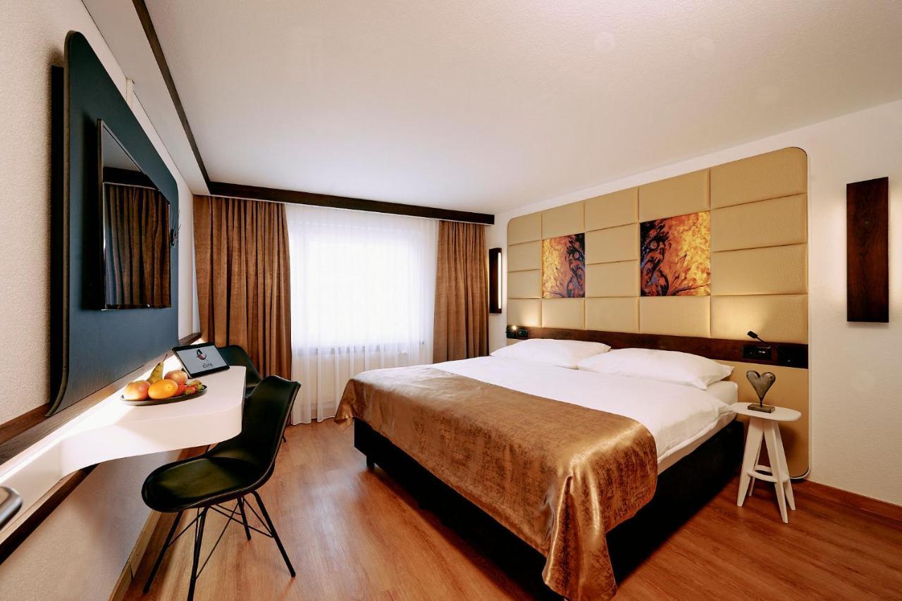Elite Hotel Visp Buitenkant foto