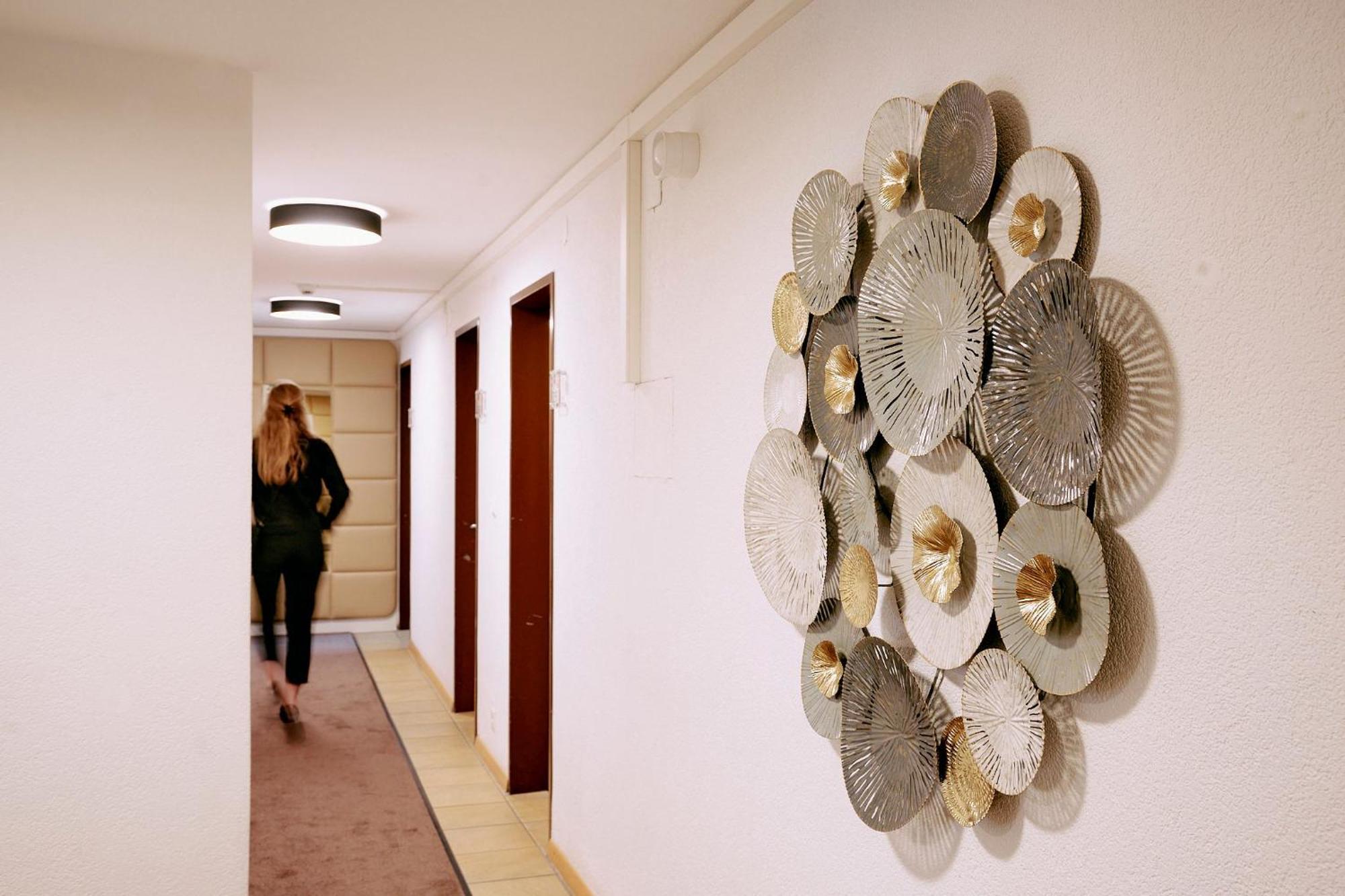 Elite Hotel Visp Buitenkant foto